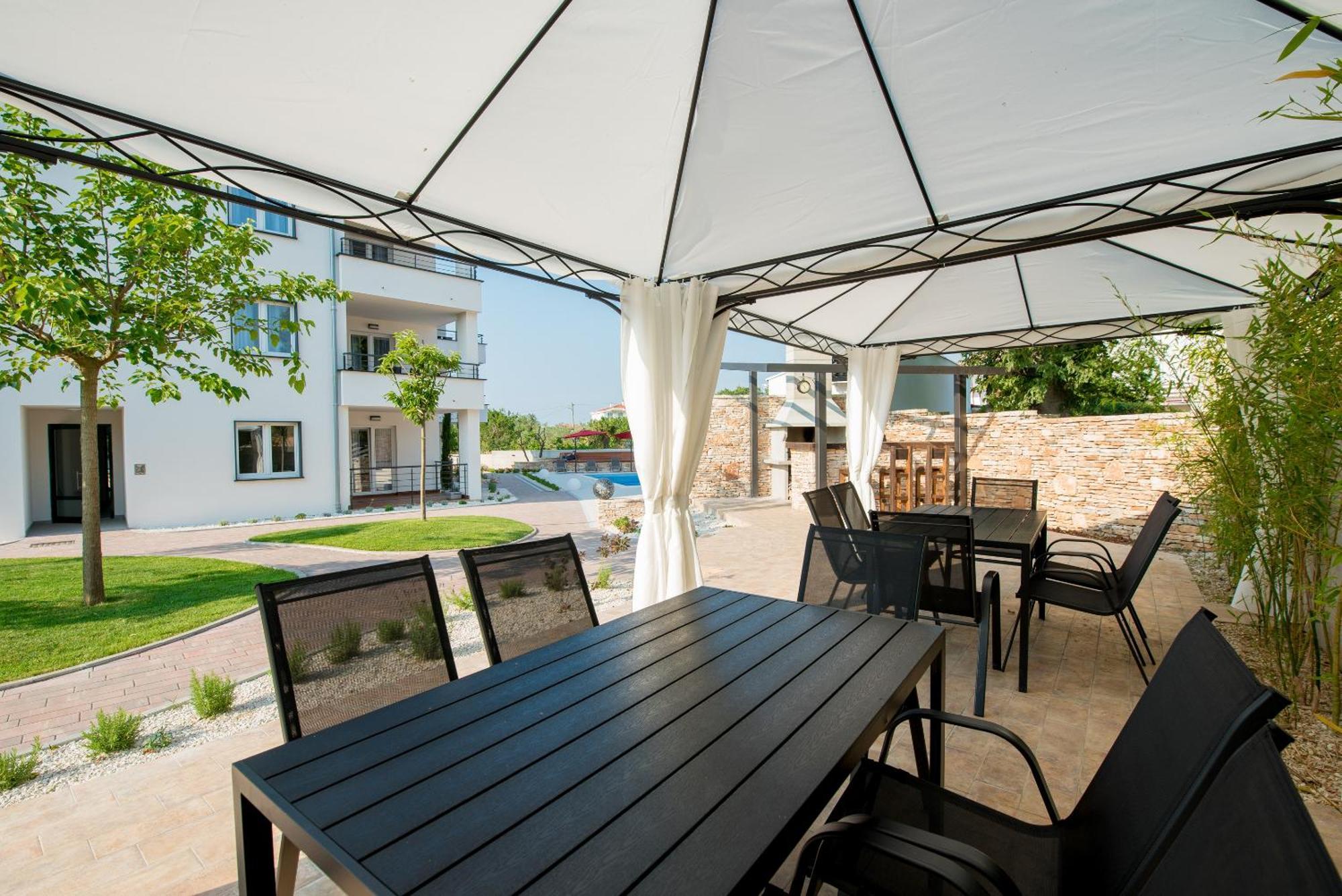 Villa Anja 2Nd Floor Перой Экстерьер фото