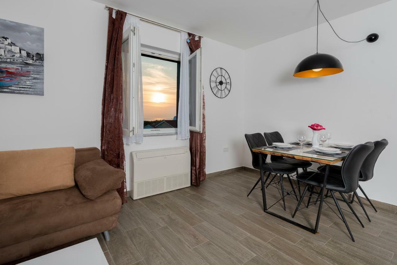 Villa Anja 2Nd Floor Перой Экстерьер фото