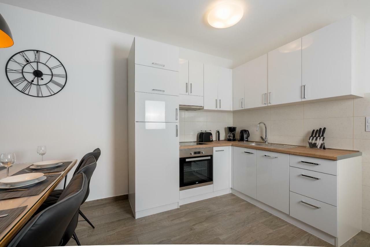 Villa Anja 2Nd Floor Перой Экстерьер фото